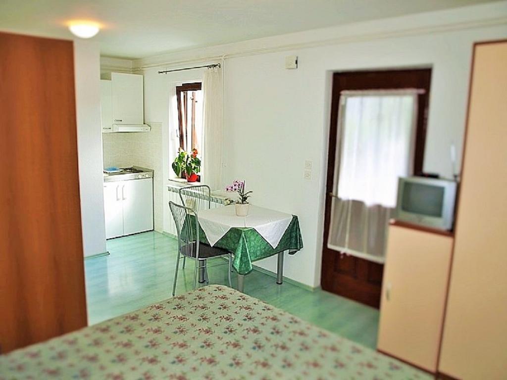 Apartment Koric Ičići Eksteriør billede